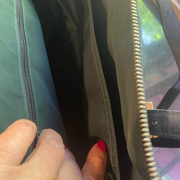 Dooney & Bourke black vintage leather - Picture 9 of 10